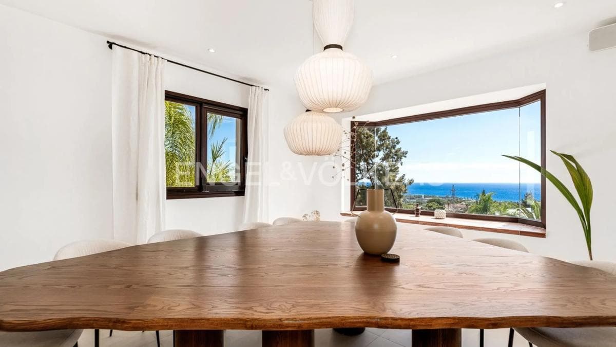 Venta de chalet independiente en Urbanización el Rosario, Marbella
photo 5