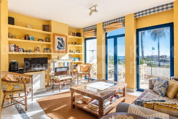 Piso en venta en Barrio Playa de la Fontanilla, Marbella
thumbnail 2