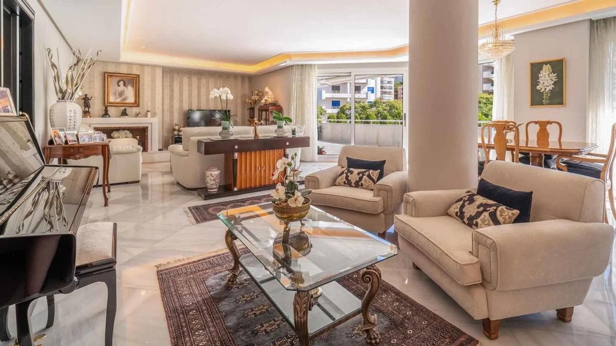 Venta de piso en Calle Estébanez Calderón, 6, Marbella
photo 3