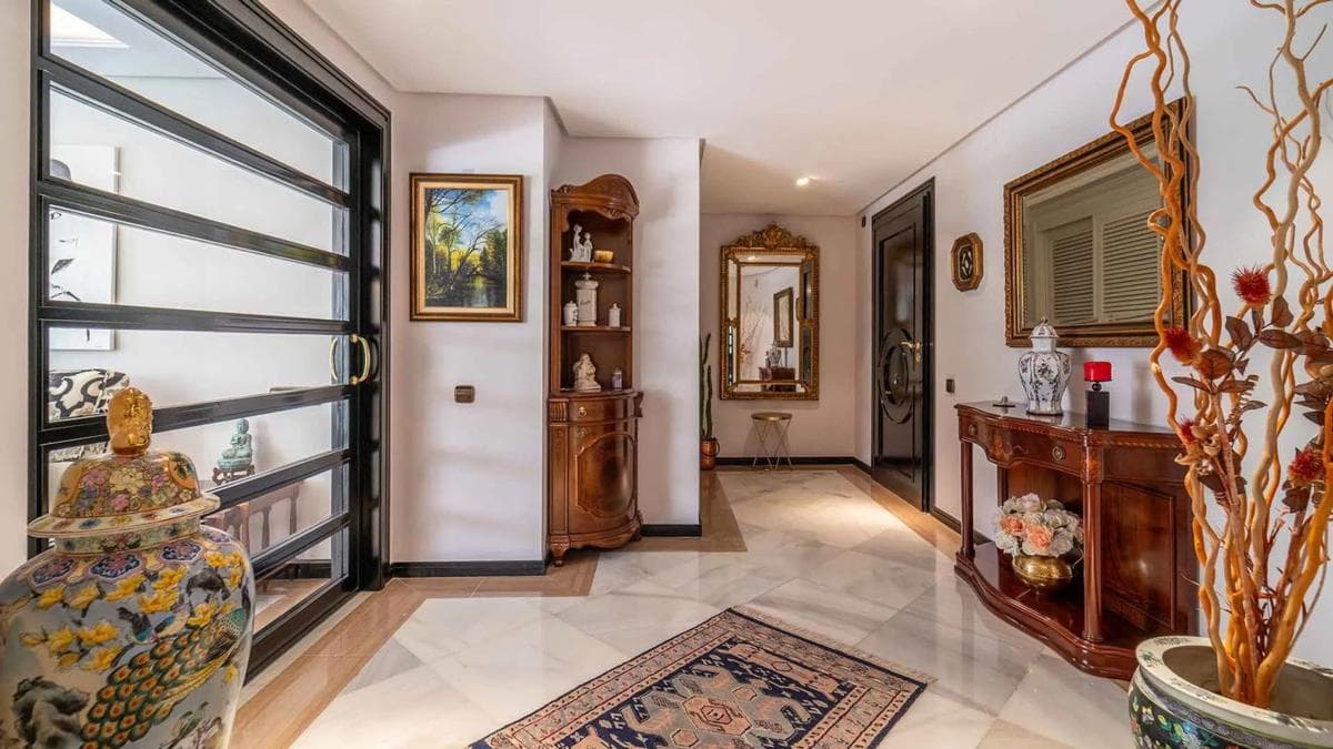 Venta de piso en Calle Estébanez Calderón, 6, Marbella
photo 5