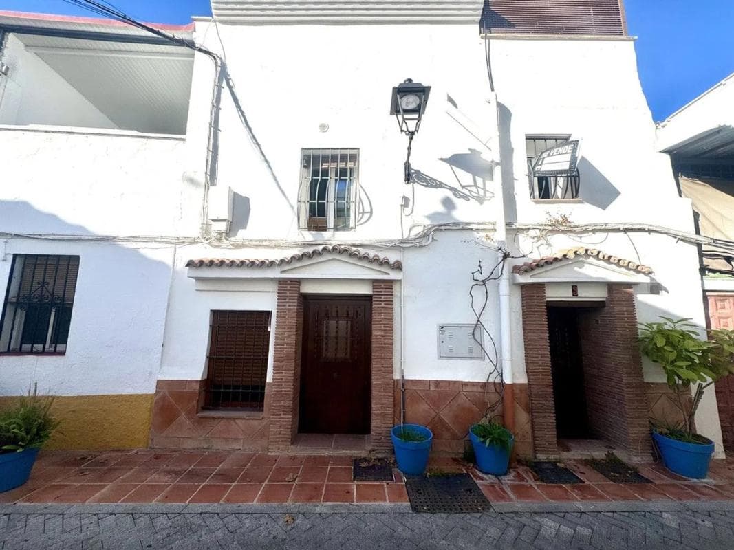 Venta de chalet adosado en Calle Postigos, 3 , Marbella photo 4