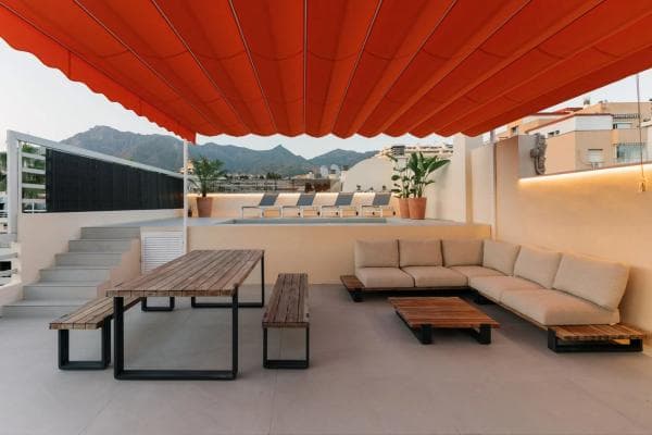 Ático en venta en Barrio Casco Antiguo, Marbella thumbnail 1