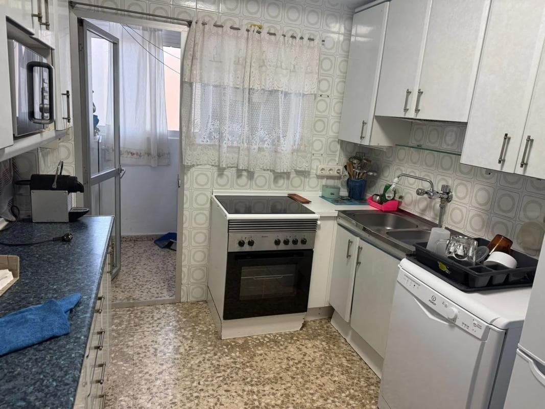 Продажа квартиры на Avenida José María Torres Murciano, Марбелла
photo 2