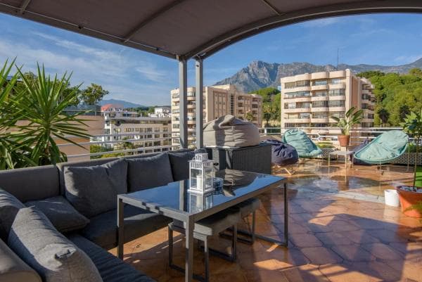 Ático en venta en Barrio Ricardo Soriano, Marbella photo 1