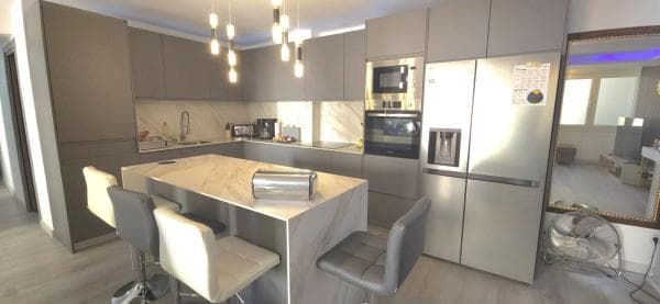 Квартира на продажу на Avenida Ricardo Soriano, Марбелла photo 1