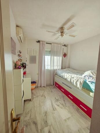 Piso en venta en Calle Príncipe de Vergara, 1, Marbella
thumbnail 1