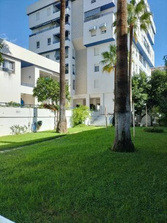 Piso en venta en Calle Pablo Casals, 10, Marbella
photo 1