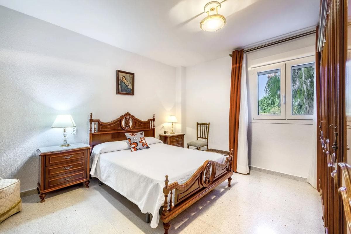 Sale of apartment in Calle Alfonso XIII, 3 -4, Marbella
photo 3