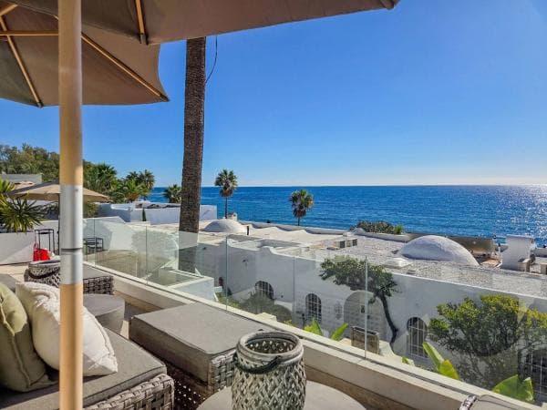 Chalet adosado en venta en N-340 , Marbella photo 1