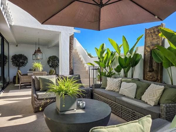 Chalet adosado en venta en N-340 , Marbella thumbnail 1