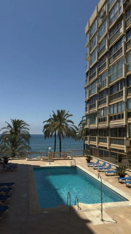 Sale of apartment in CL LLANOS SAN RAMON, Marbella
photo 2