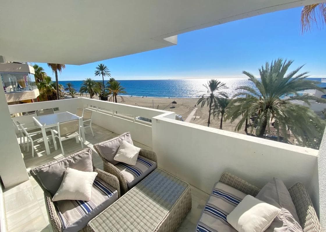 Sale of apartment in Barrio Playa Bajadilla-Puertos, Marbella
photo 4
