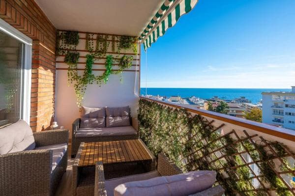 Ático en venta en Avenida José María Torres Murciano, Marbella photo 1