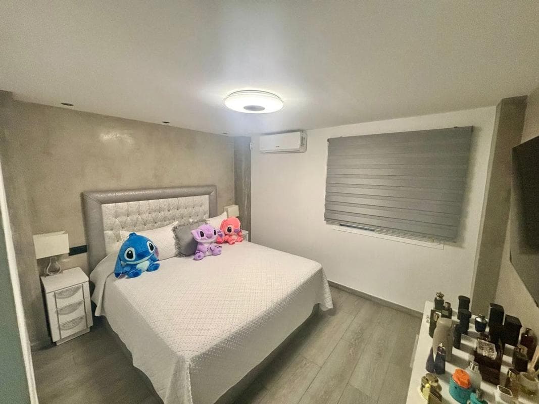 Sale of apartment in Calle Salduba, Marbella
photo 3