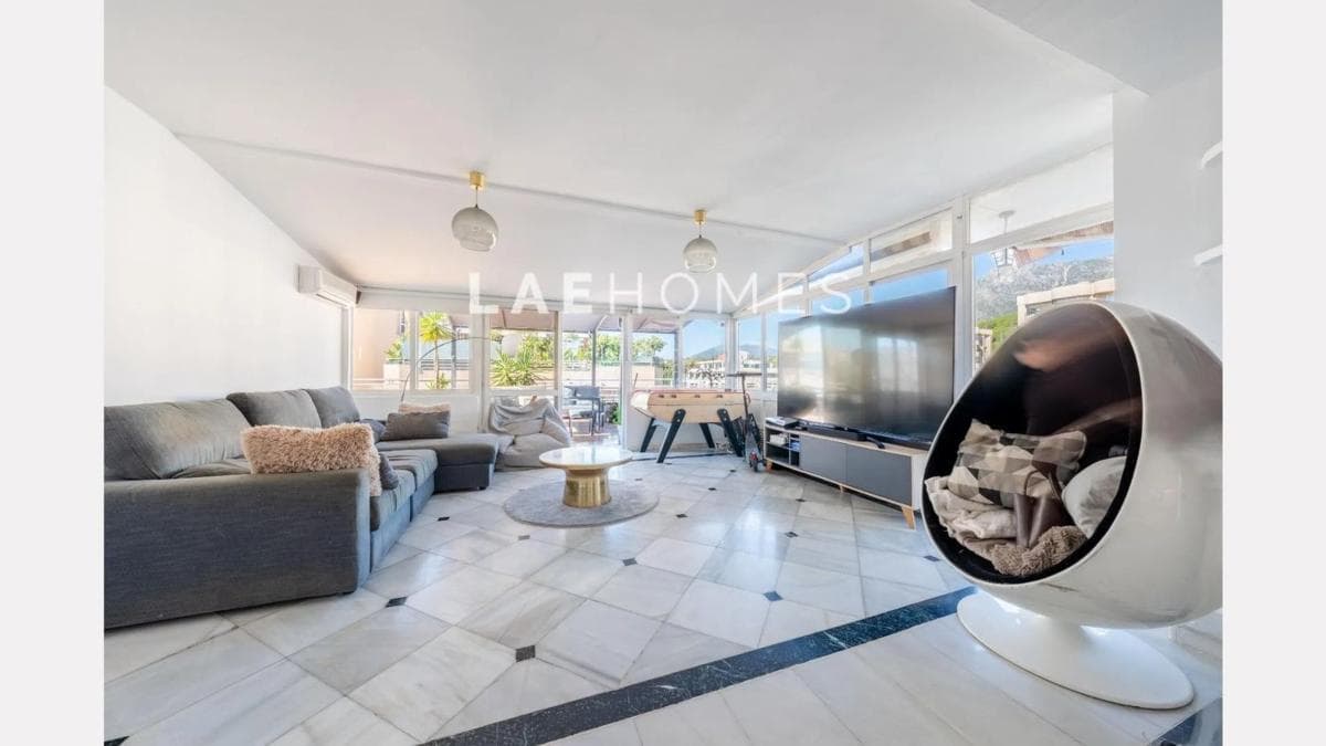 Venta de piso en Barrio Ricardo Soriano, Marbella
photo 4