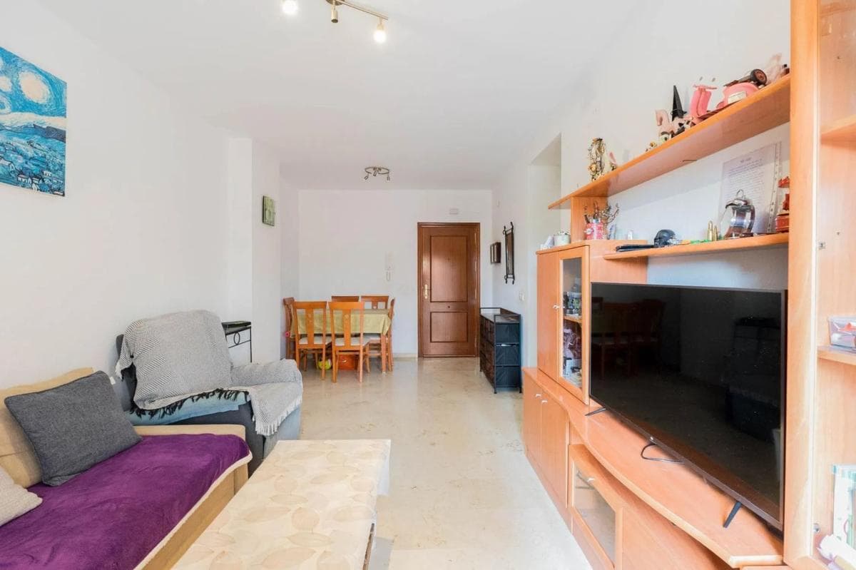 Venta de piso en Calle Serenata, Marbella
photo 2