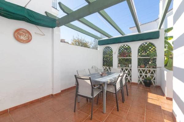 Chalet adosado en venta en AV CRISTOBAL PARRA-EL MIRADO , Marbella thumbnail 2