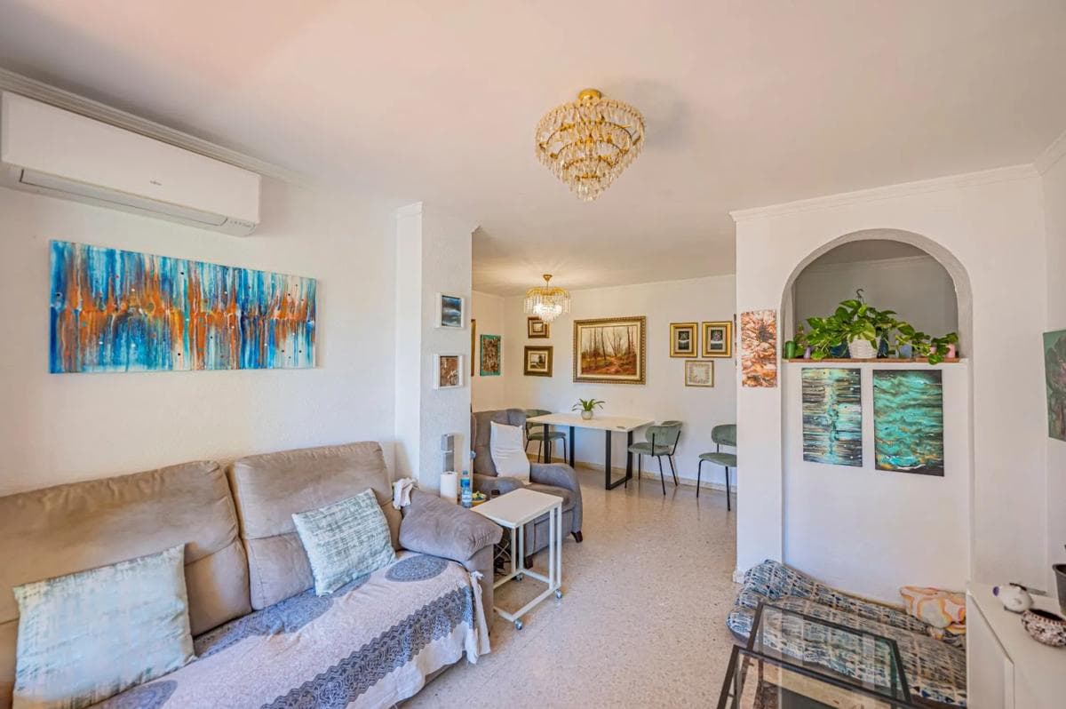 Venta de piso en Avenida Ricardo Soriano, Marbella
photo 2