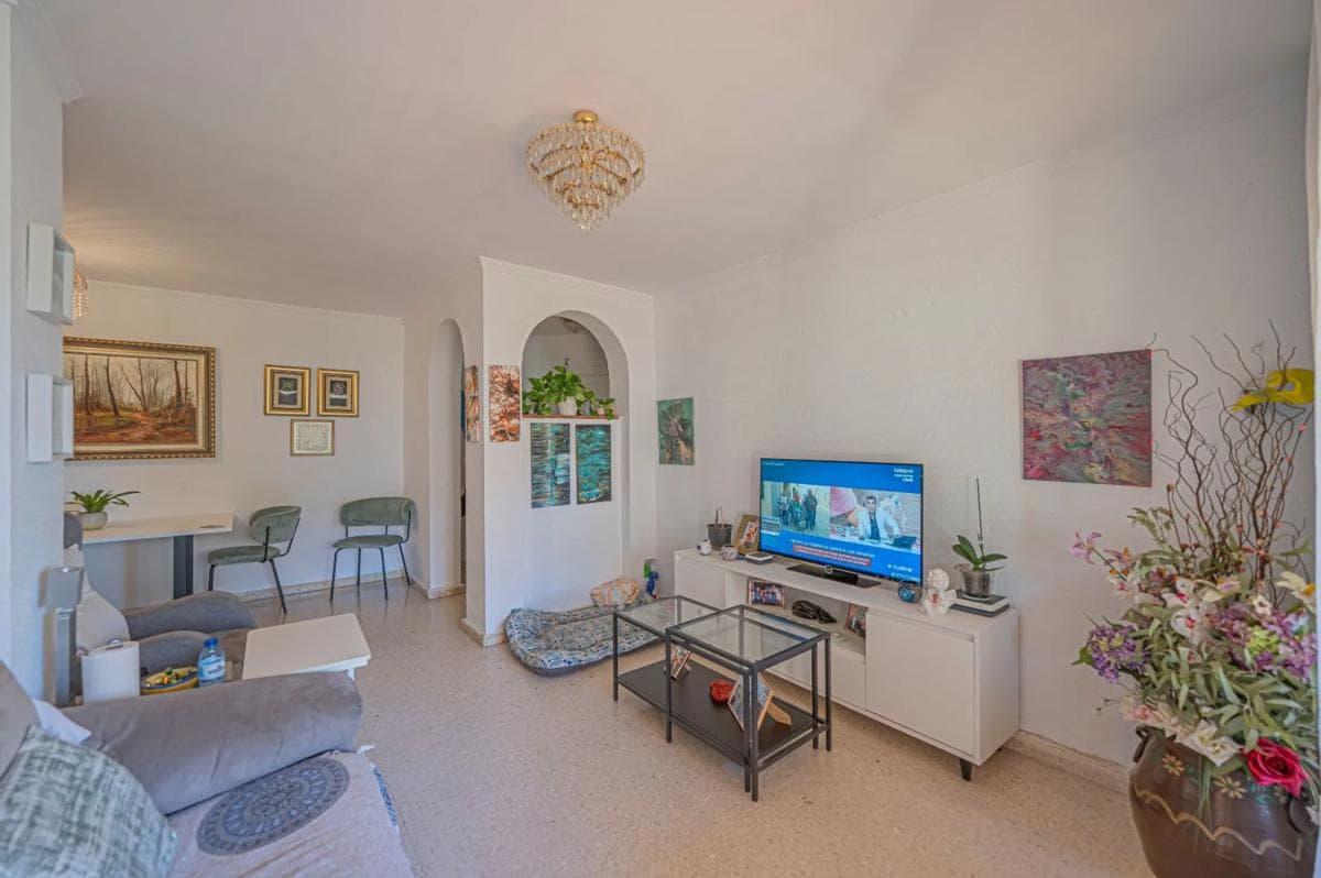 Venta de piso en Avenida Ricardo Soriano, Marbella
photo 4