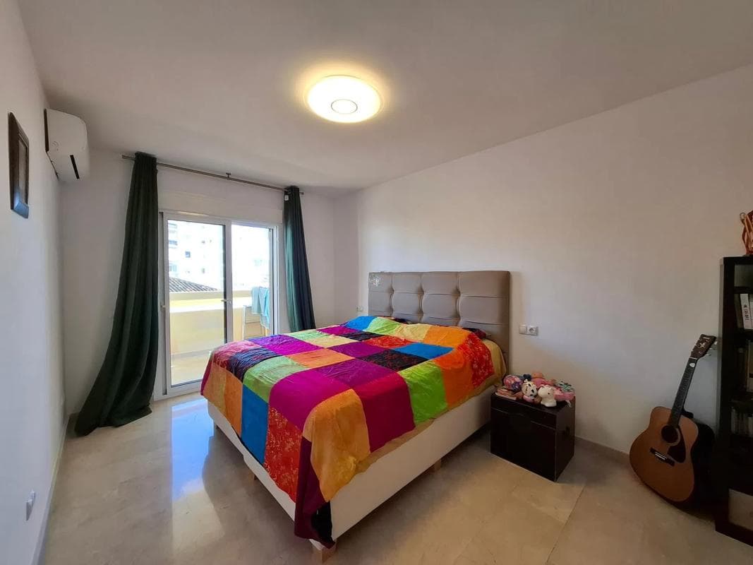 Продажа квартиры на CL JACINTO BENAVENTE, Марбелла
photo 4