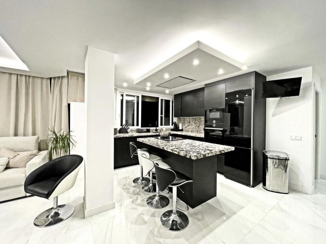 Venta de piso en Calle María Auxiliadora, 3, Marbella
photo 3