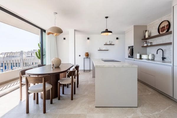 Ático en venta en Calle de Ramón Gómez de la Serna, 21, Marbella photo 1