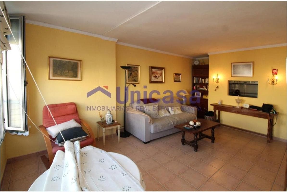 Sale of apartment in Avenida Arias Maldonado, Marbella
photo 4