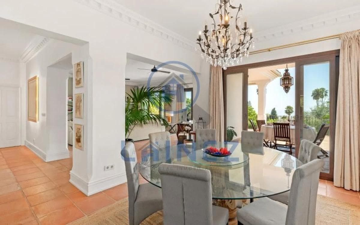 Продажа отдельного шале в Barrio Ricardo Soriano, Марбелла photo 2