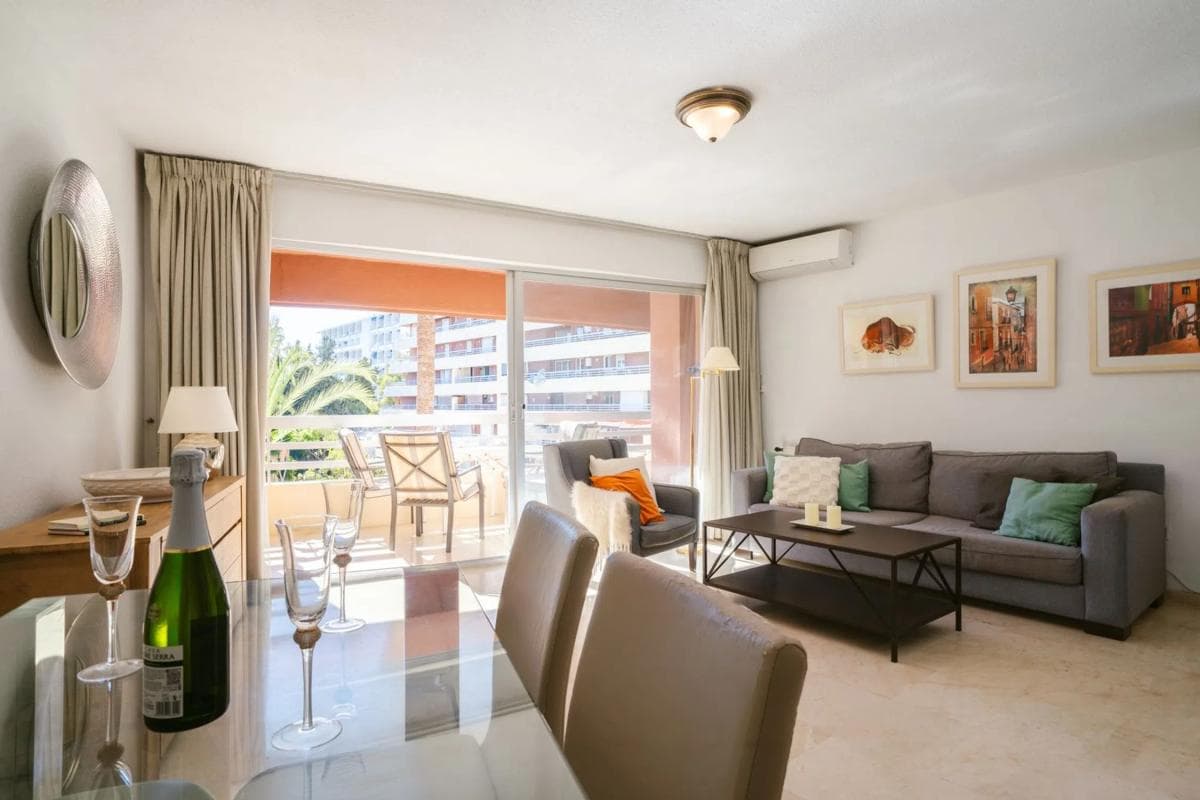 Sale of apartment in Calle Alonso de Bazán, 17, Marbella
photo 5