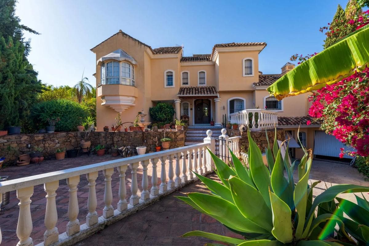 Venta de chalet independiente en Calle la Pimienta, Marbella
photo 4