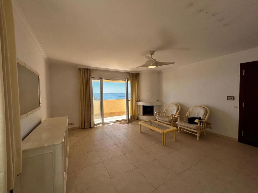 Sale of apartment in Barrio Playa de la Fontanilla, Marbella
photo 3