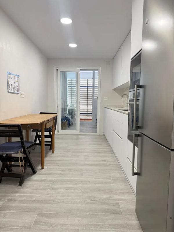 Venta de piso en CL PABLO CASALS, Marbella
photo 3