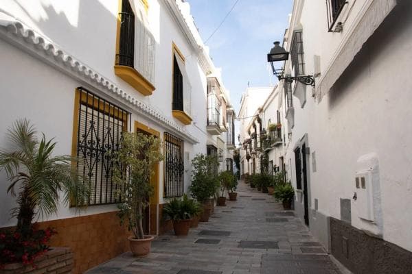 Chalet adosado en venta en Calle Alderete , Marbella photo 1