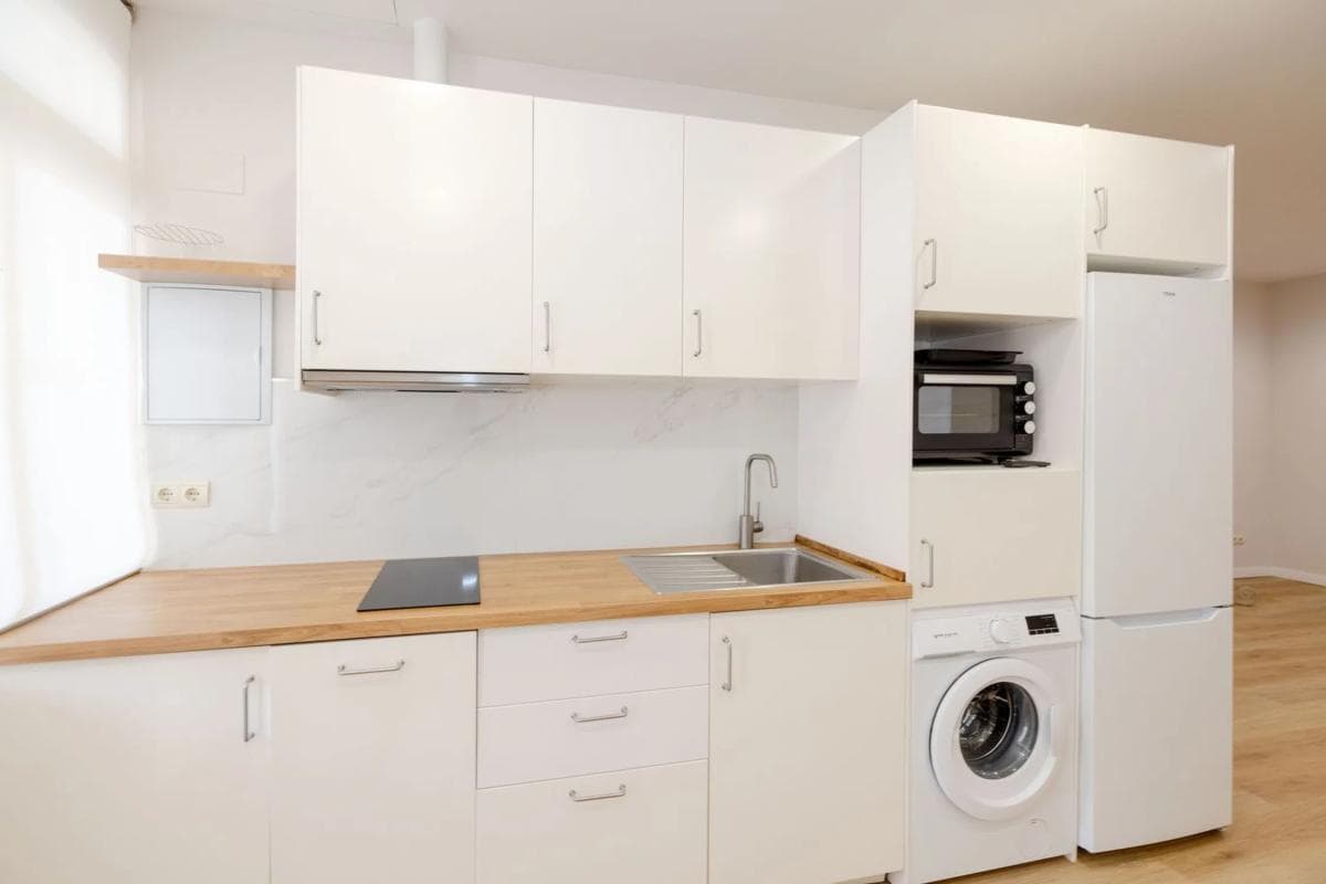 Sale of apartment in Calle Jacinto Benavente, Marbella
photo 2