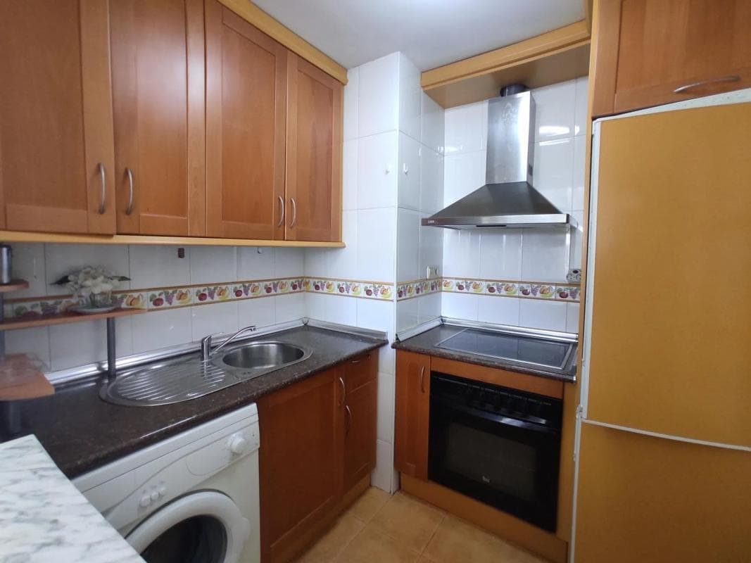 Sale of apartment in Barrio Playa Bajadilla-Puertos, Marbella
photo 5