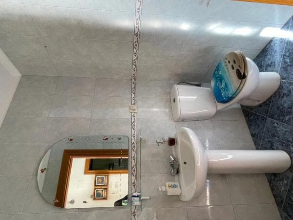 Chalet adosado en venta en Calle Poeta muñoz rojas, 77 , Marbella thumbnail 2