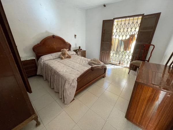 Chalet adosado en venta en Barrio Casco Antiguo , Marbella thumbnail 2