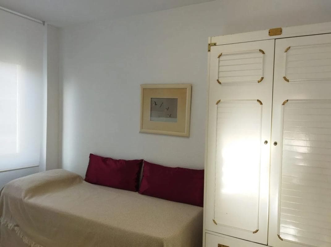 Sale of apartment in Calle Camilo José Cela, 12, Marbella
photo 2
