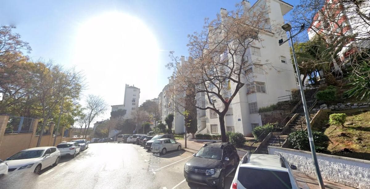 Venta de piso en Calle Salduba, Marbella
photo 4