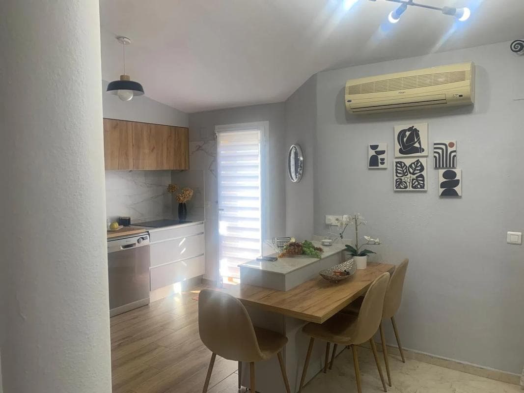 Sale of apartment in Calle Felipe II, Marbella
photo 5