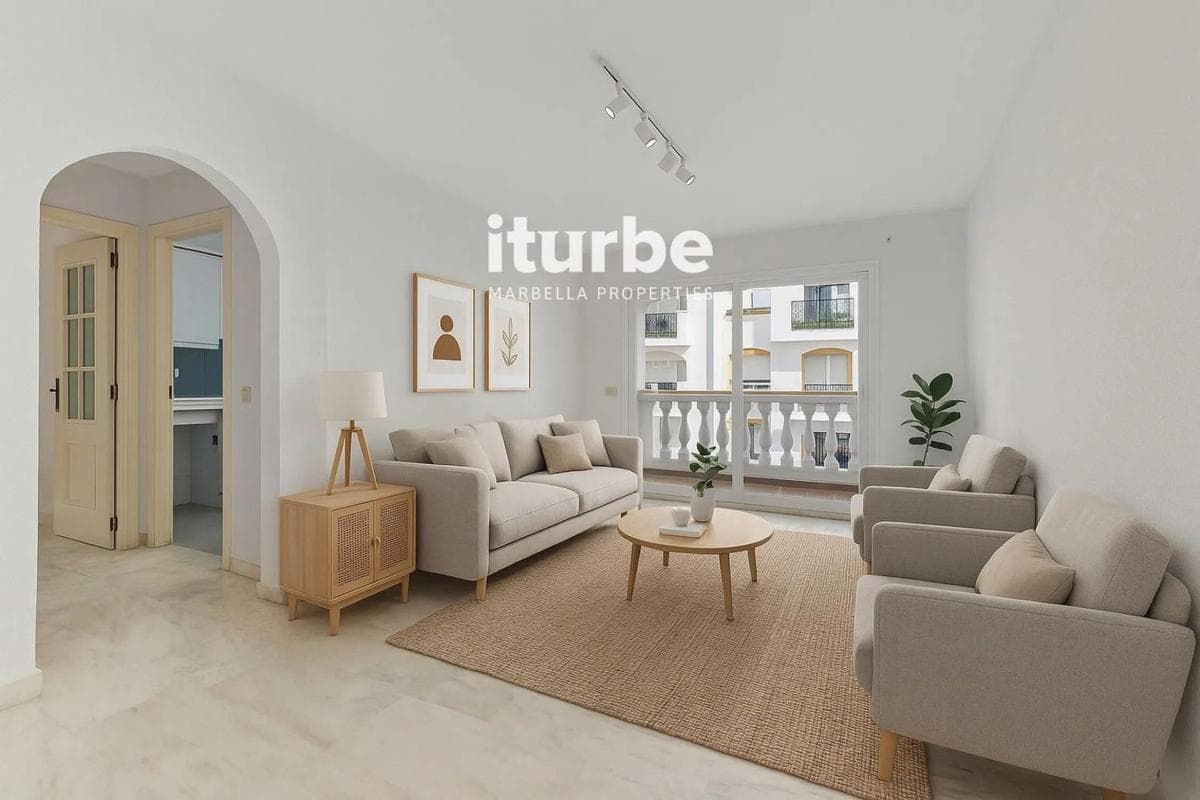 Продажа квартиры на Calle Jacinto Benavente, Марбелла
photo 5