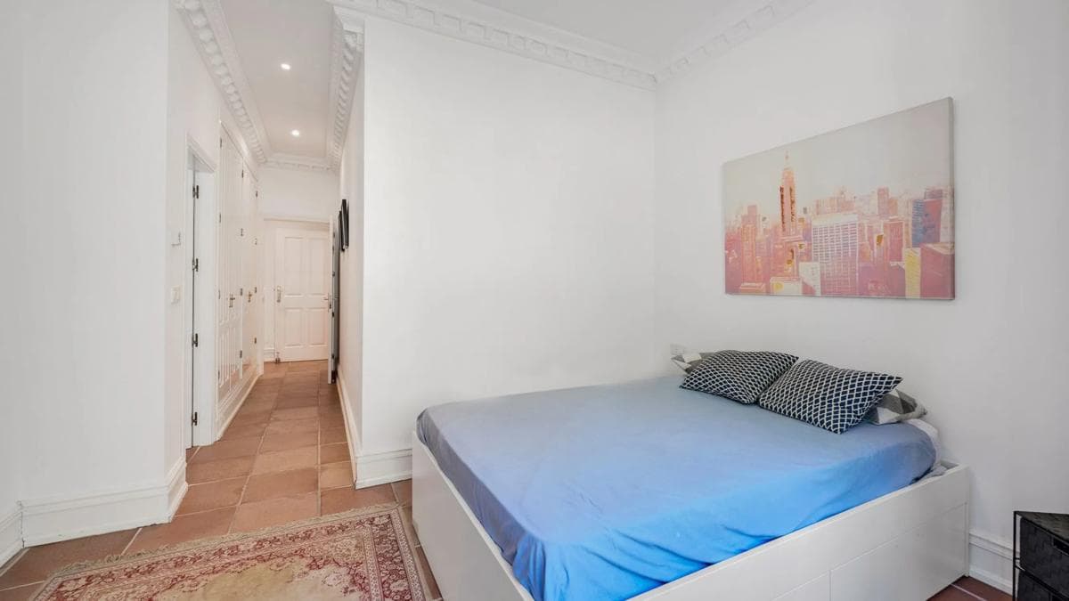 Sale of independent chalet in Camino del Pinar, Marbella
photo 3