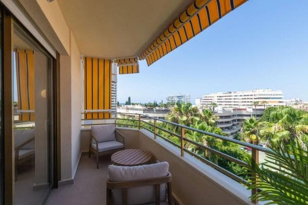 Piso en venta en Barrio Ricardo Soriano, Marbella
photo 1