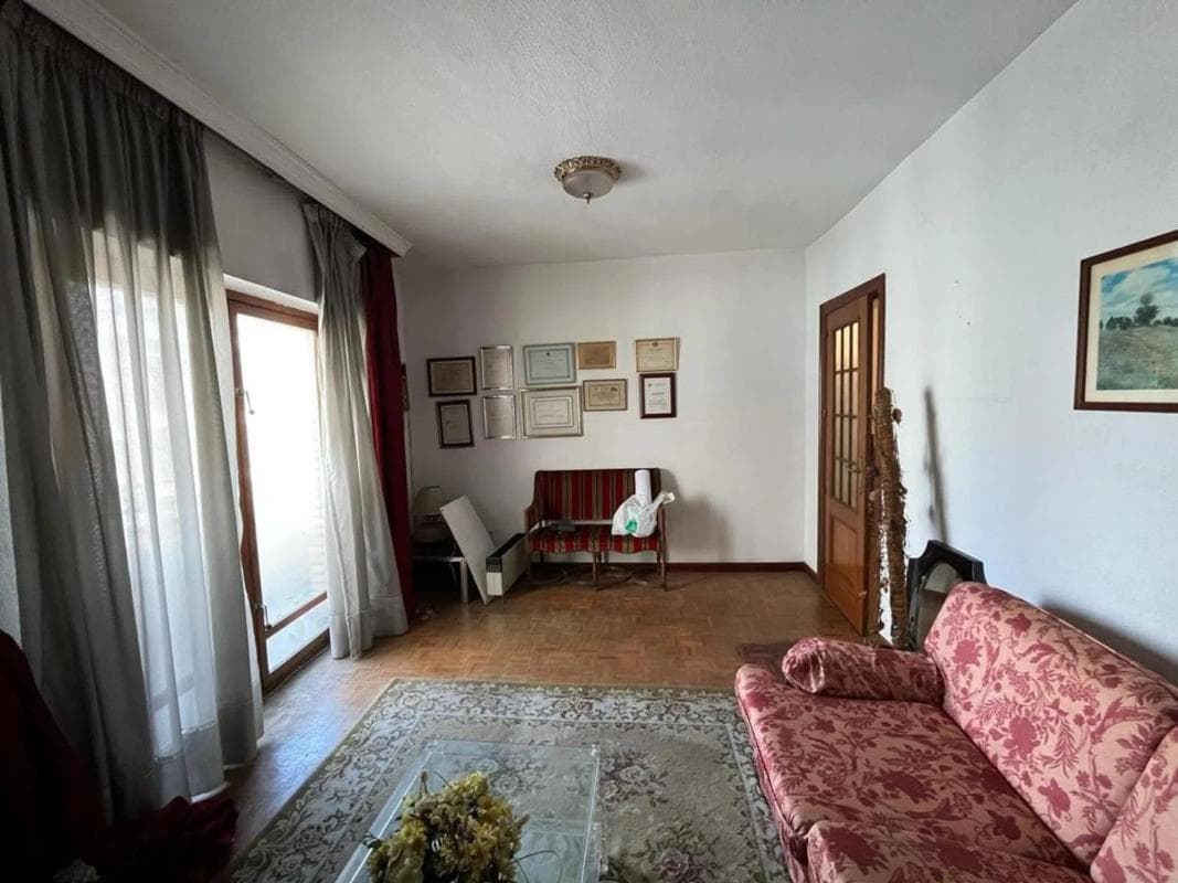 Продажа квартиры на Calle Nuestra Señora de Gracia, Марбелла
photo 2