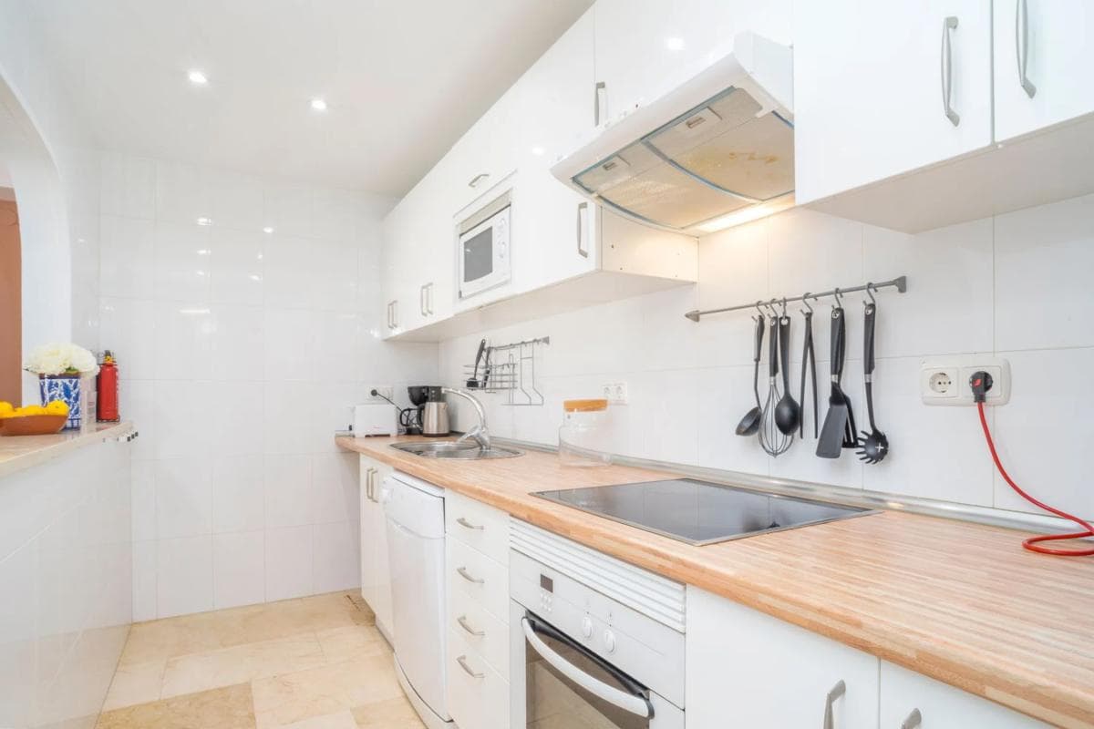 Продажа квартиры на CL ALONSO BAZAN, Марбелла
photo 4