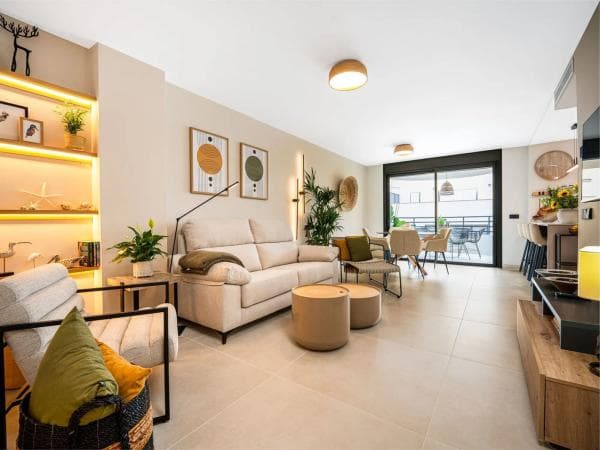 Квартира на продажу на Calle Jacinto Benavente, 19, Марбелла photo 1