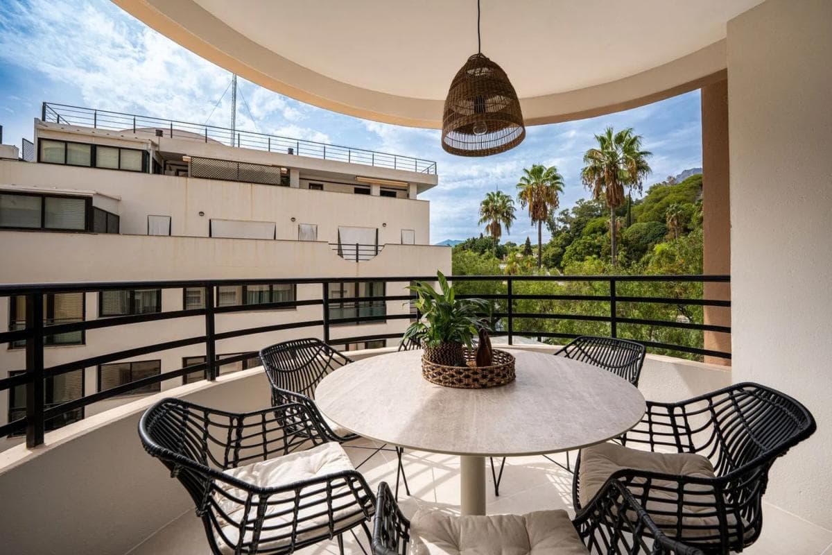 Продажа квартиры на Calle Jacinto Benavente, 19, Марбелла
photo 4