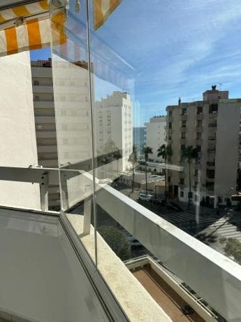 Квартира на продажу на Calle Camilo José Cela, Марбелла photo 1