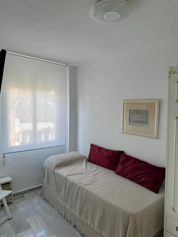 Продажа квартиры на Calle Camilo José Cela, Марбелла
photo 3
