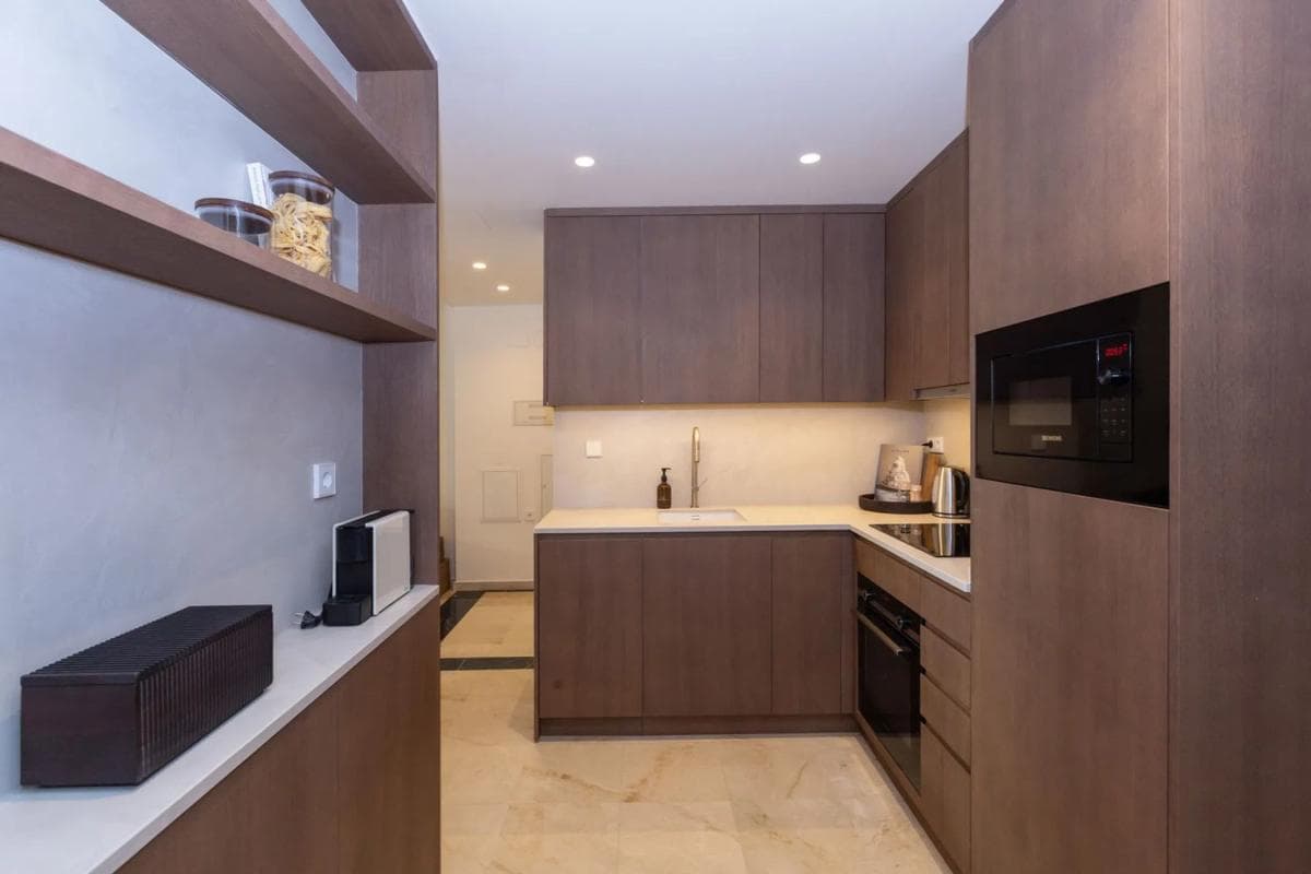 Продажа квартиры на Calle Juan de la Cierva, Марбелла
photo 4